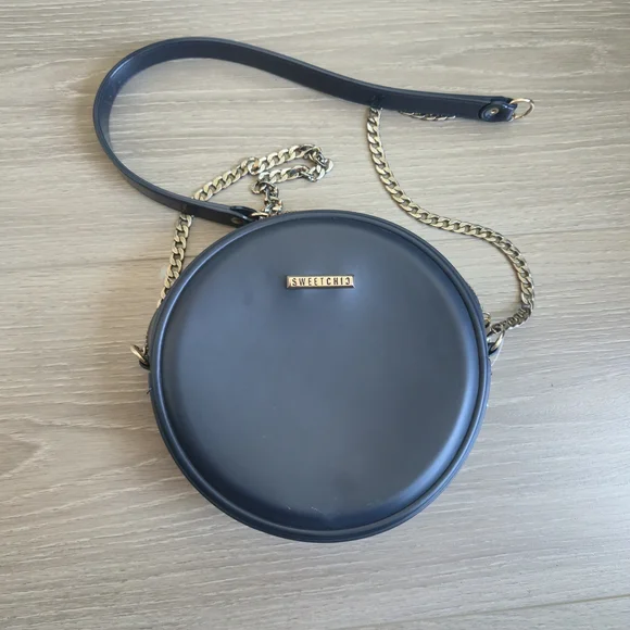 Blue Crossbody Bag with Chain Strap - Picture 2 of 6